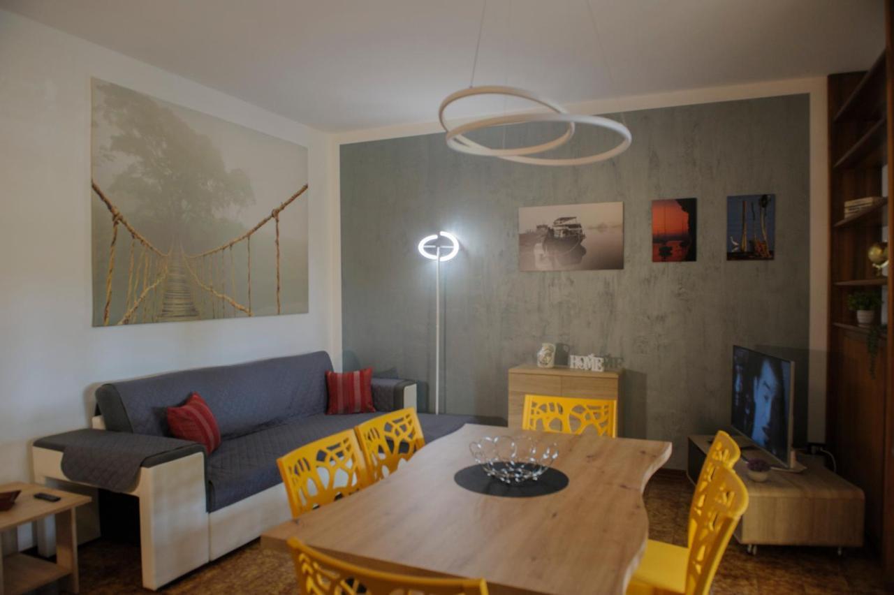 Ferienwohnung Casa Betty Peschiera del Garda Exterior foto