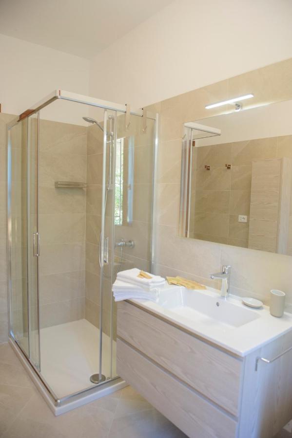 Ferienwohnung Casa Betty Peschiera del Garda Exterior foto